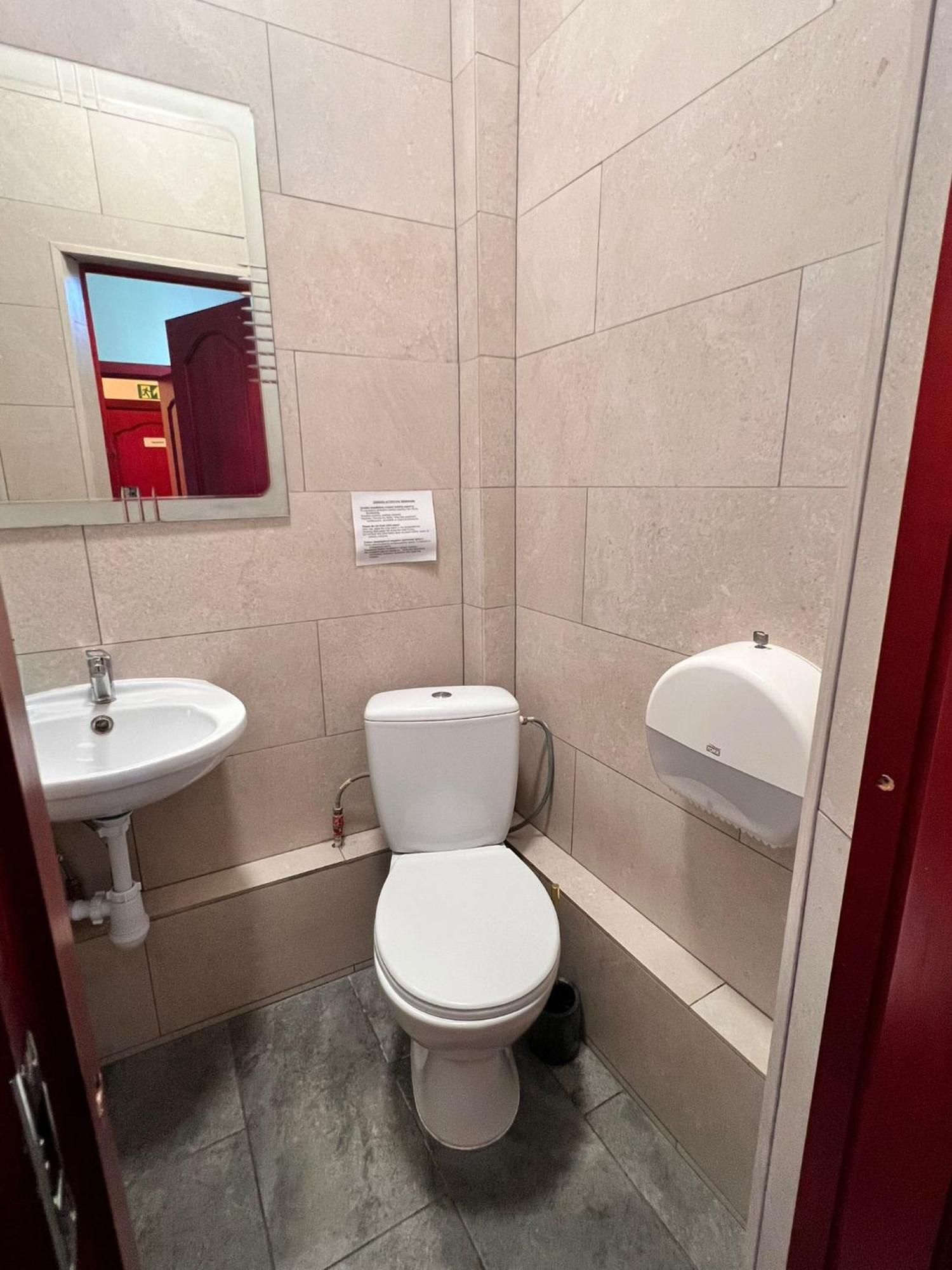Klaipeda Inn Private Parking And Kitchen Экстерьер фото