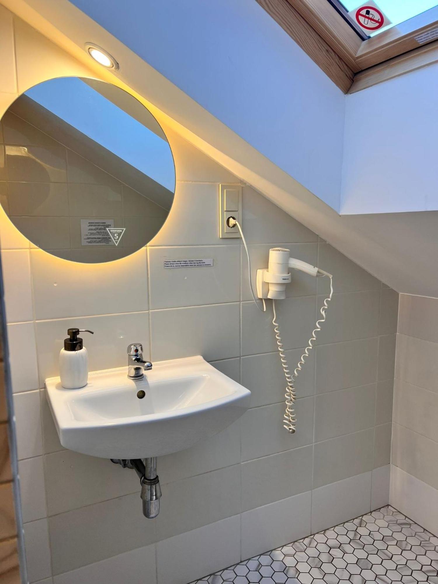 Klaipeda Inn Private Parking And Kitchen Экстерьер фото