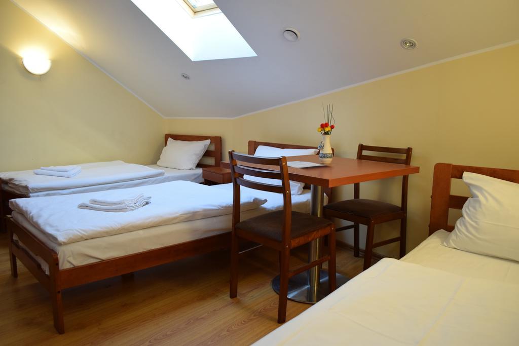 Klaipeda Inn Private Parking And Kitchen Экстерьер фото